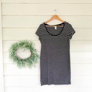 H&M: stripped dress